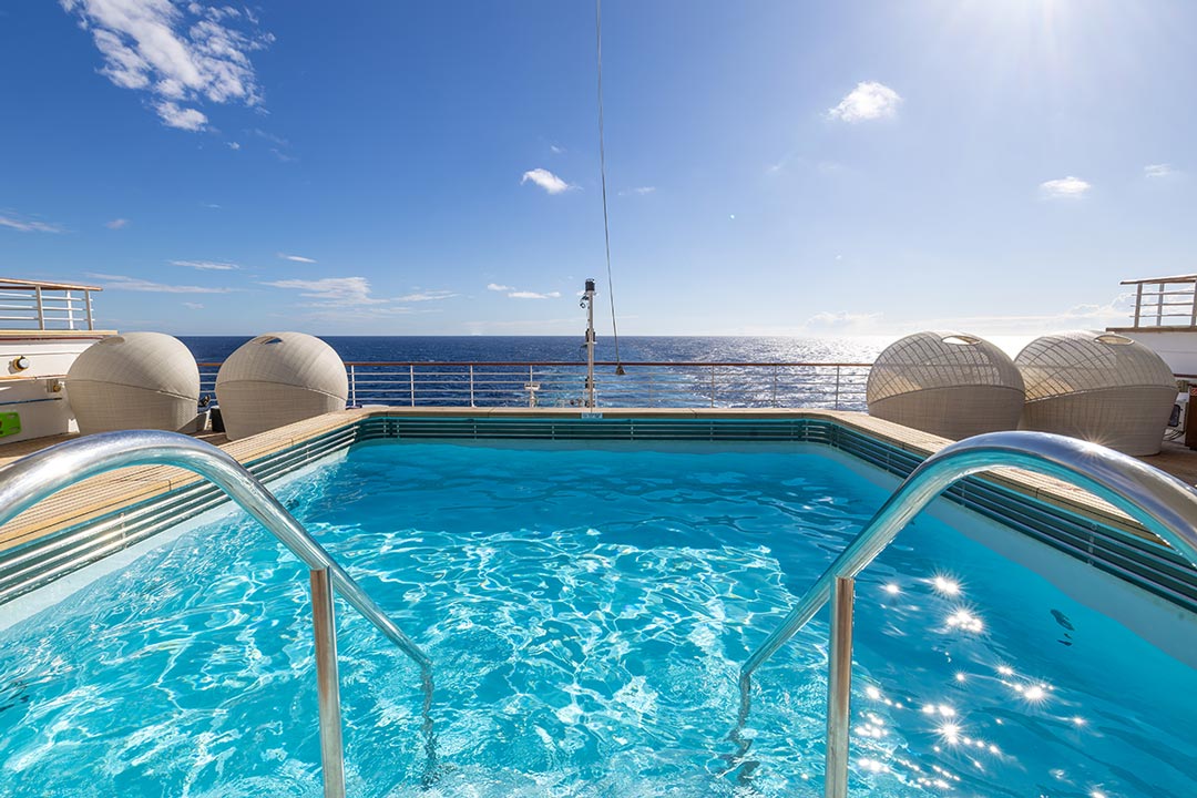 Discount Carnival Adventure Cruise Itineraries | Cruises.com