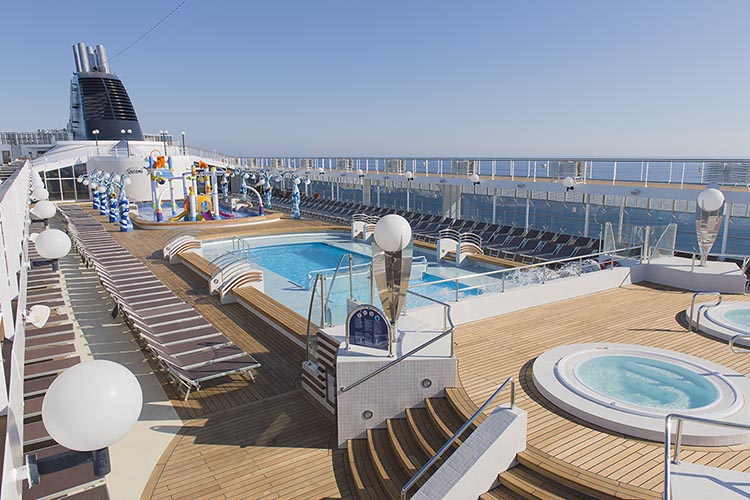 14 MSC Grand Voyages